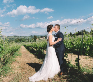 get married in Tuscany-