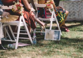 trouwen in toscane - symbolische ceremonie stoelen decoratie - funkybird