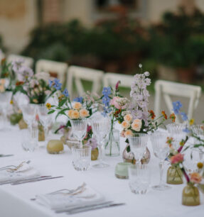 Tuscan wedding dinner styling by Funkybirdfirezen