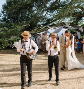 Wedding band in Tuscany