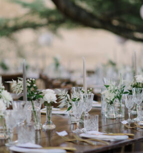 Wedding dinner styling in Tuscany by Funkybirdfirenze