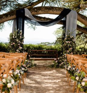 Ceremony decoration in Tuscany by Funkybirdfirenze