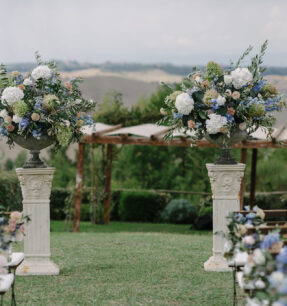 Wedding ceremony in Tuscany by Funkybirdfirenze