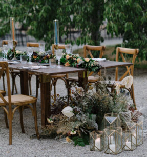 Wedding dinner decotation in Tuscany by Funkybirdfirenze